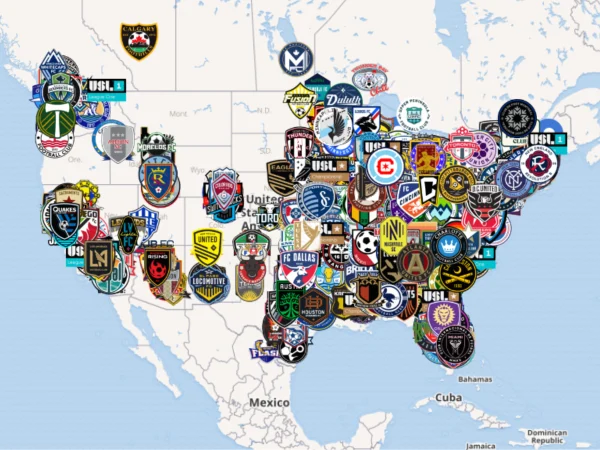 Map of the United States showing MLS clubs and hundreds of independent and semi-professional soccer teams